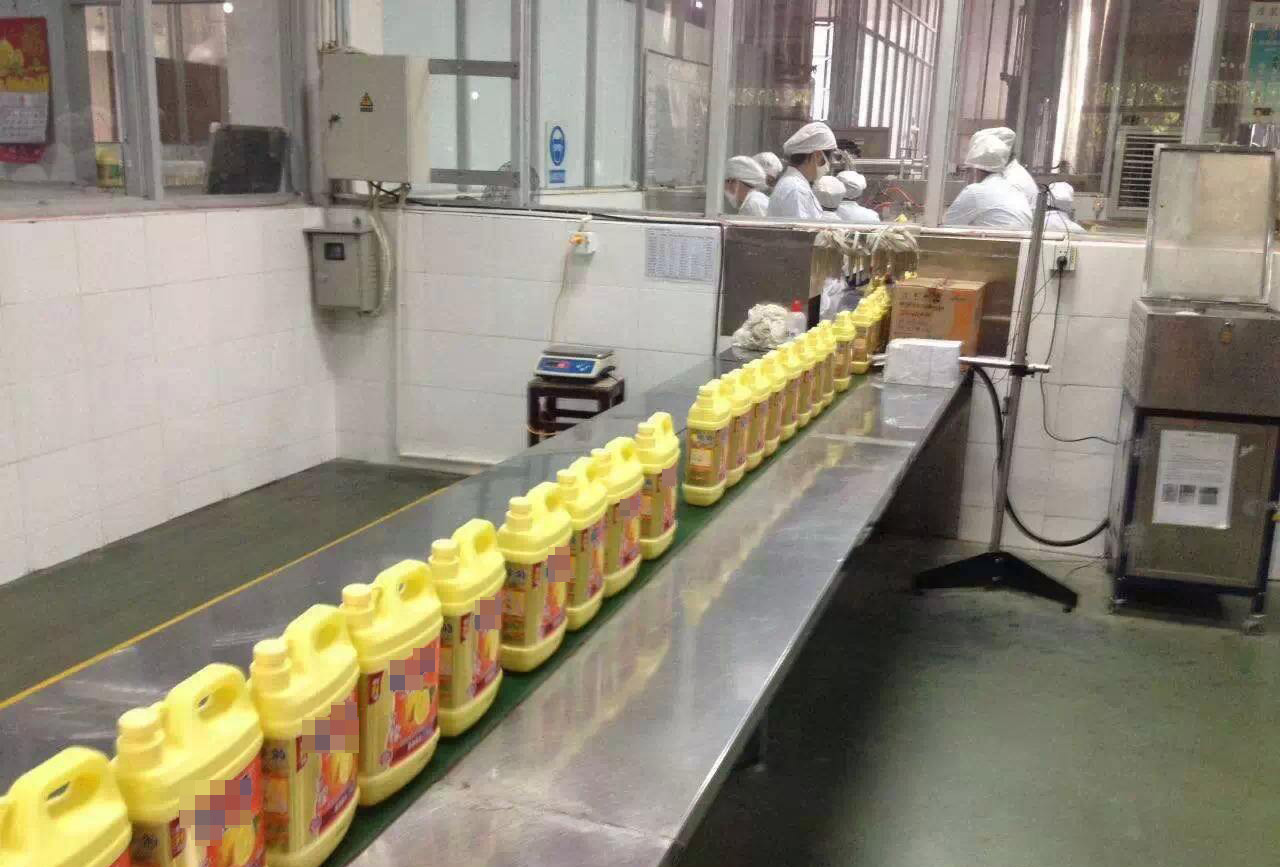 洗潔精增稠劑在洗潔精生產(chǎn)車間中應用 洗潔精增稠劑在洗潔精生產(chǎn)車間中應用